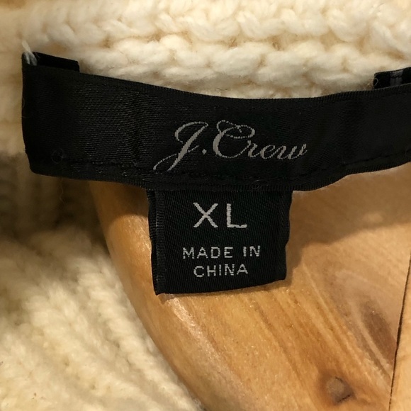 J Crew cream chunky merino wool pull over turtleneck sweater - Picture 5 of 11
